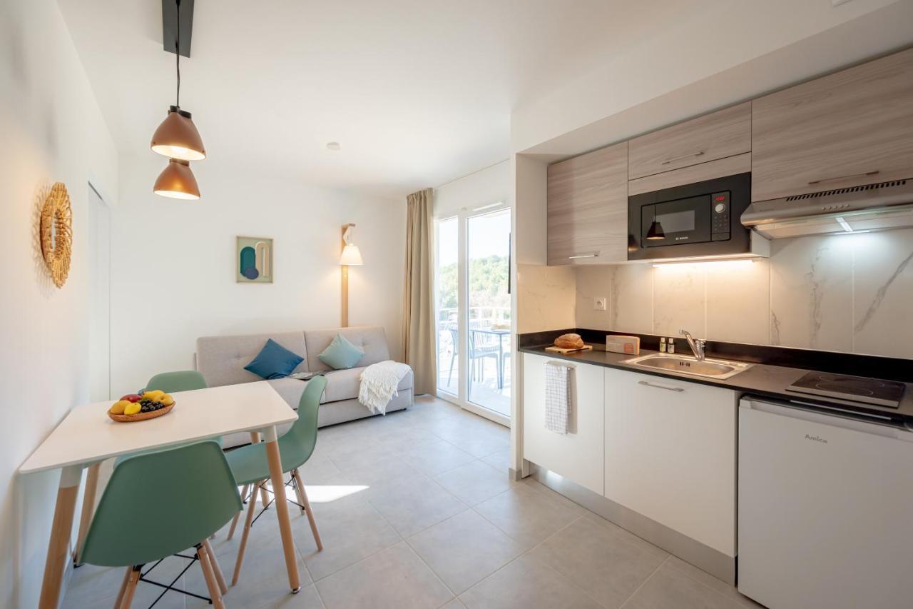 Residence Pierre Et Vacances Cap Cassis Calanques Рокфор-ла-Бедуль Экстерьер фото