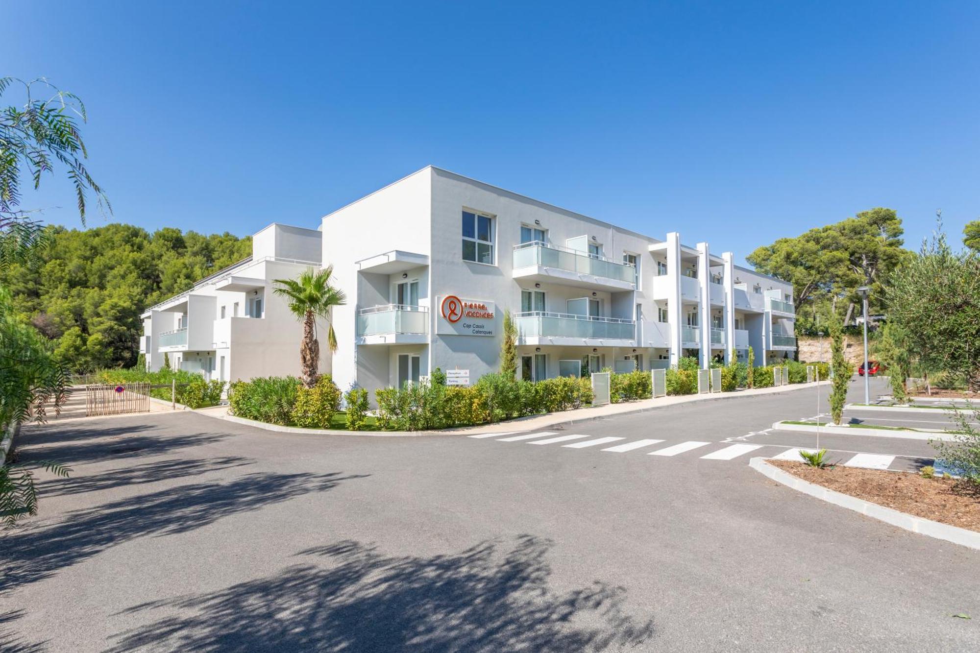 Residence Pierre Et Vacances Cap Cassis Calanques Рокфор-ла-Бедуль Экстерьер фото