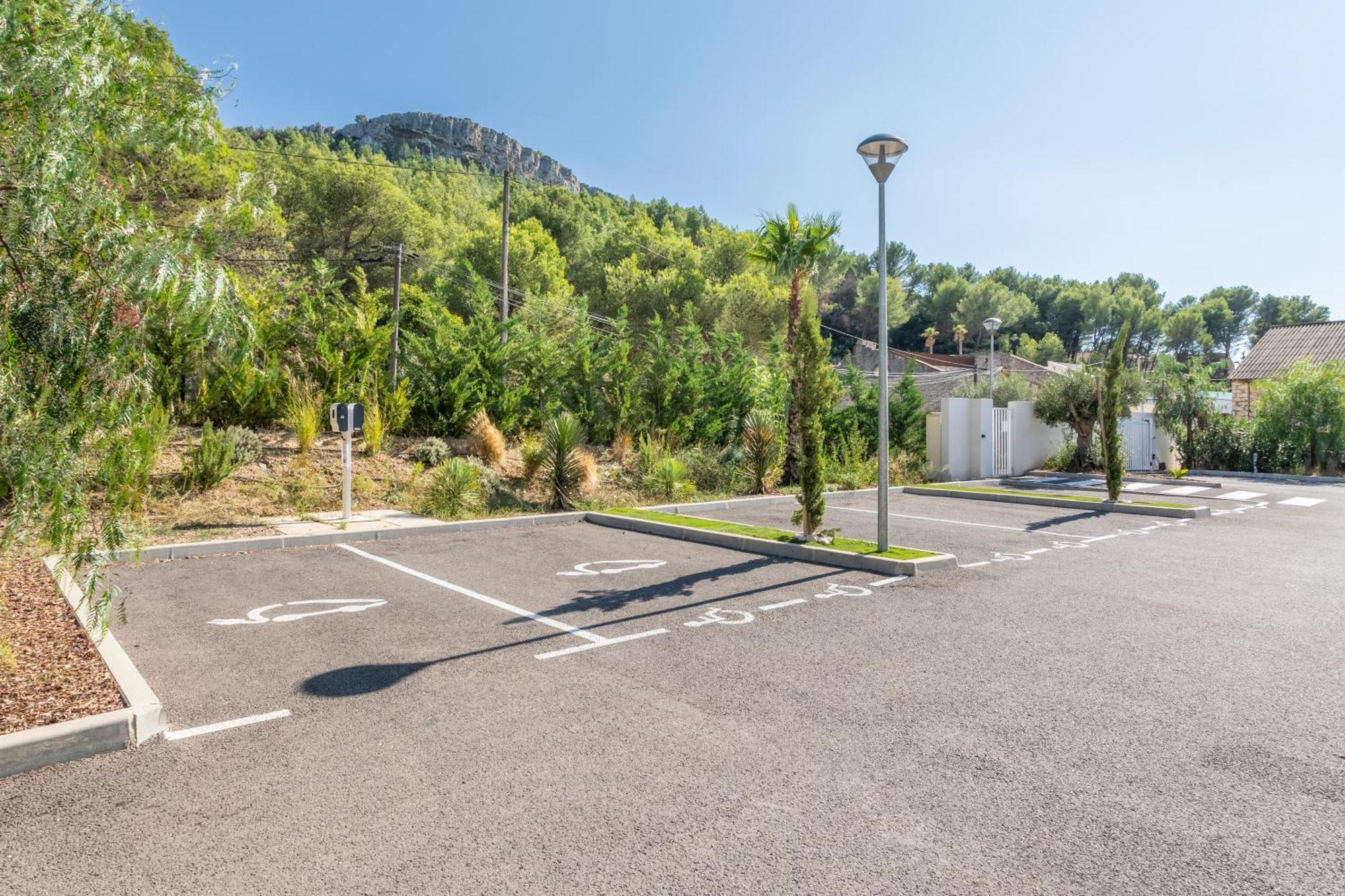 Residence Pierre Et Vacances Cap Cassis Calanques Рокфор-ла-Бедуль Экстерьер фото